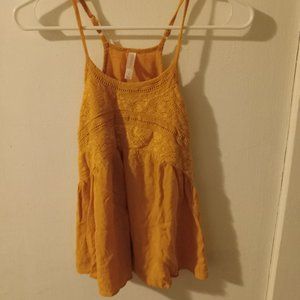 Mustard yellow top
